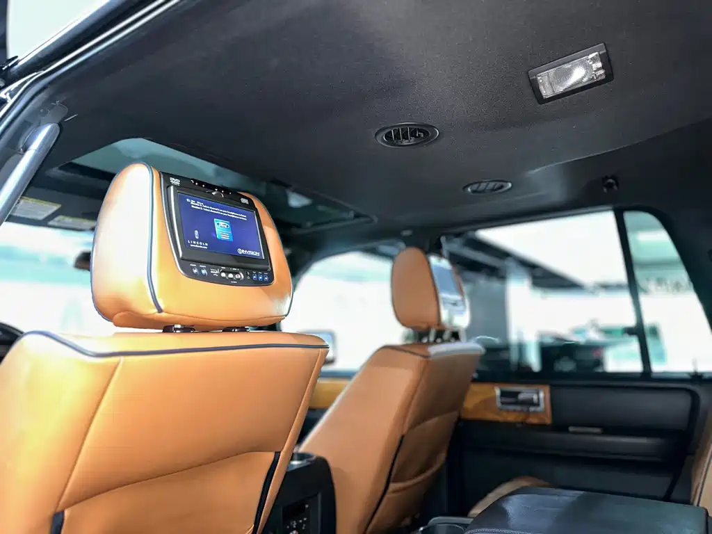 Navigator 2010 5.4L AWD купить на сайте DeffCars