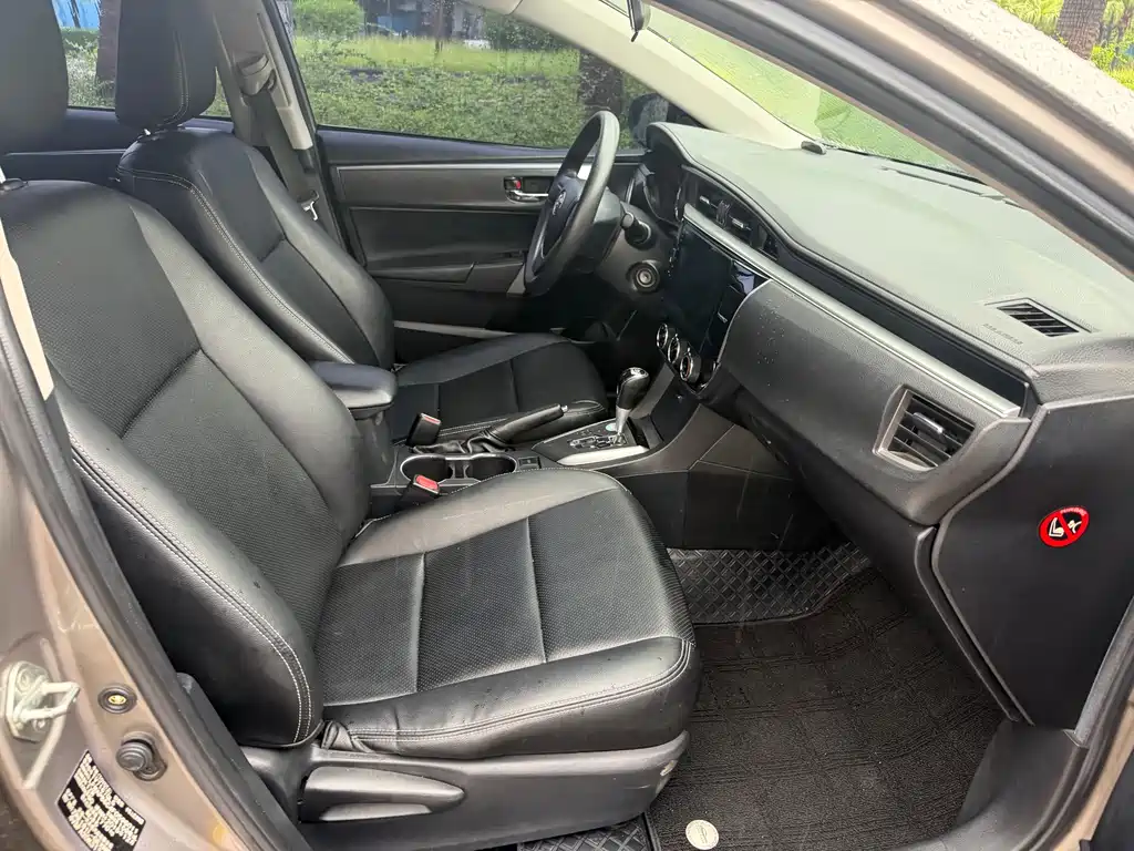 Corolla 2014 1.6L CVT GL купить на сайте DeffCars