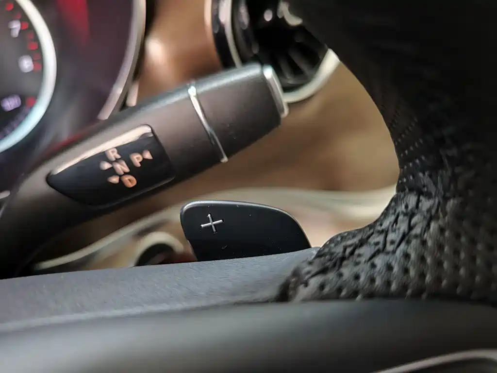 Mercedes-Benz V-Class 2022 V 260 Premium Edition купить на сайте DeffCars