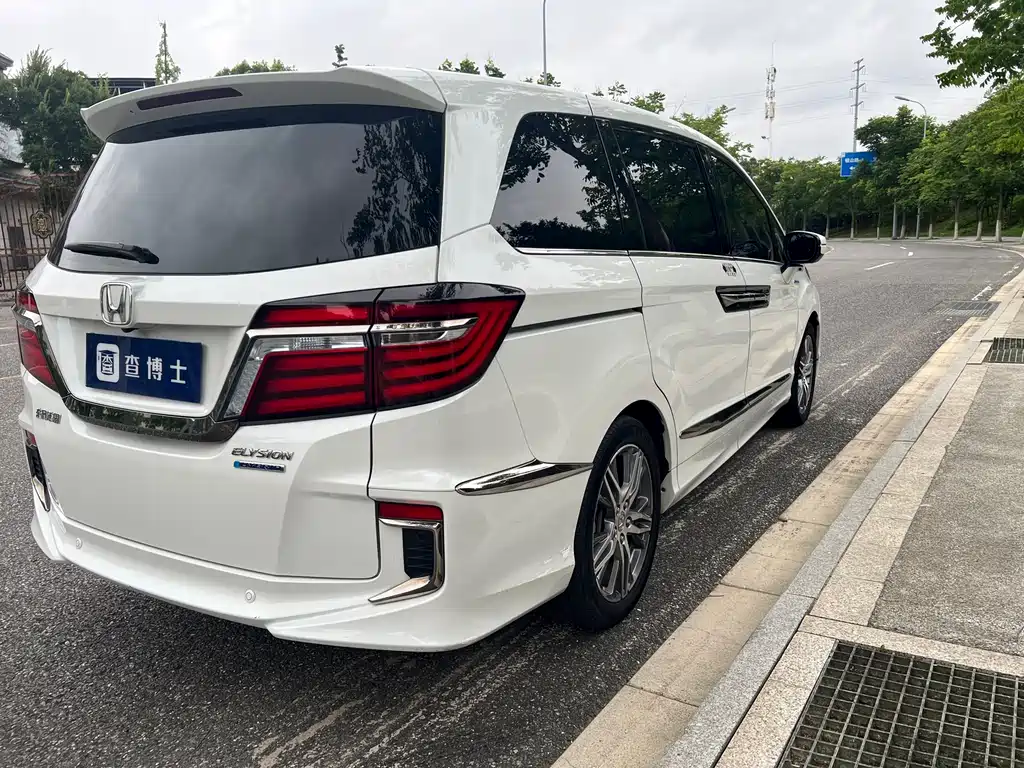 Alison 2019 2.0L Hybrid Deluxe Edition купить на сайте DeffCars
