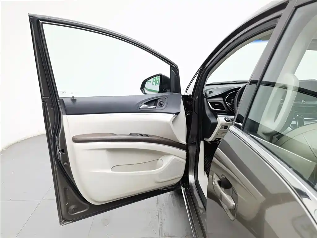 Buick GL8 2023 Land Business Class Smart Enjoyment купить на сайте DeffCars