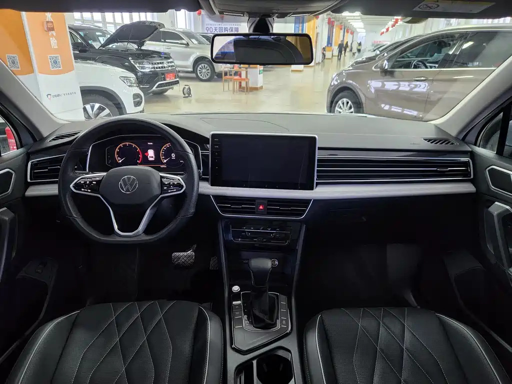 Tiguan L 2023 300TSI automatic two-wheel drive smart version купить на сайте DeffCars