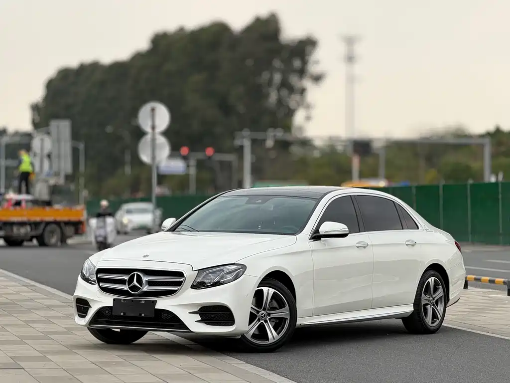 Mercedes-Benz E-Class 2018 facelift E 200 L sporty купить на сайте DeffCars