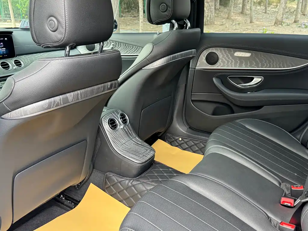 Mercedes-Benz E-Class 2022 E 260 L купить на сайте DeffCars