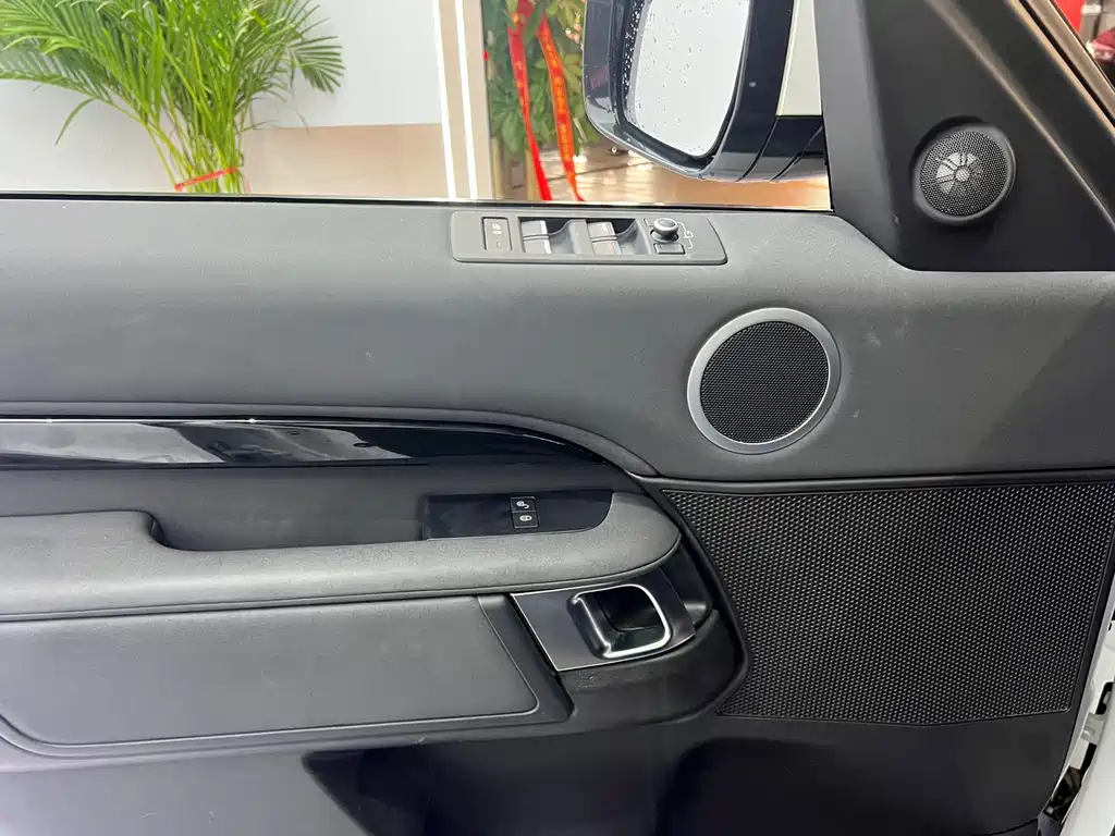 Discover 2017 3.0 SC V6 SE купить на сайте DeffCars