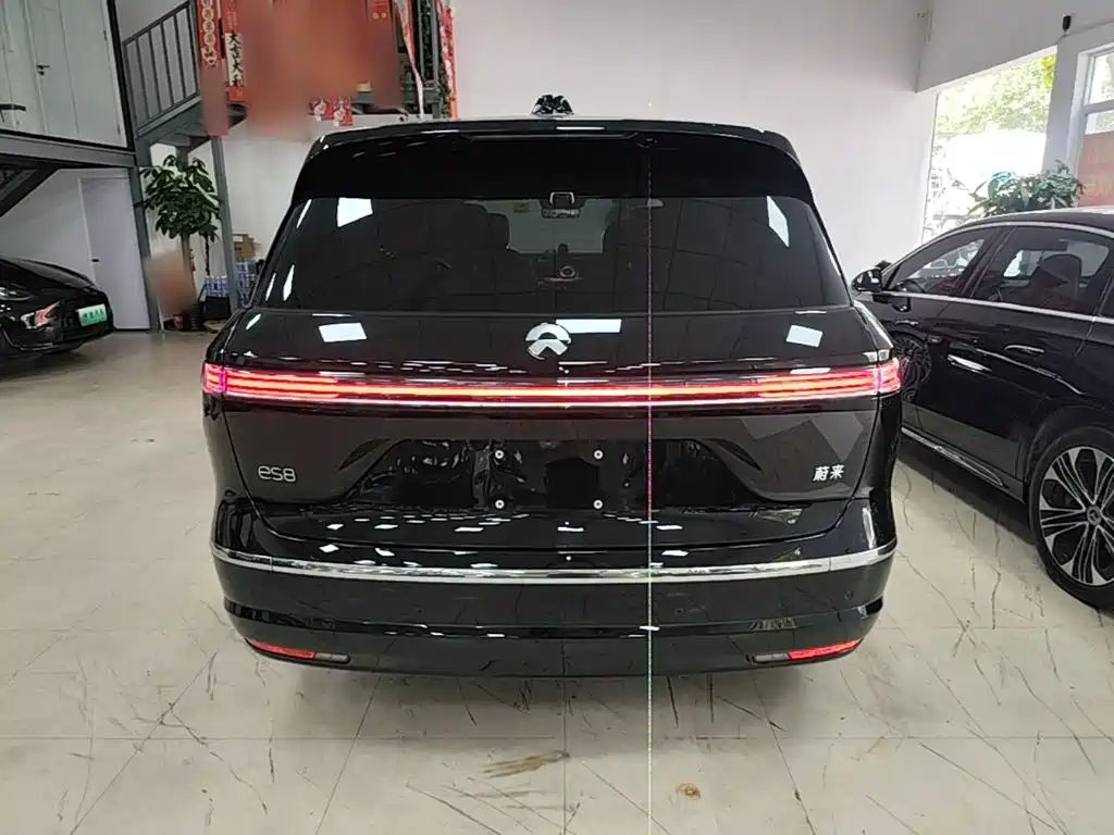 NIO ES8 2026 Six-seater Executive Deluxe Edition купить на сайте DeffCars