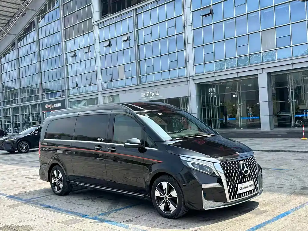 Mercedes-Benz V-Class 2021 V 260 L Long Wheelbase Premium Edition купить на сайте DeffCars