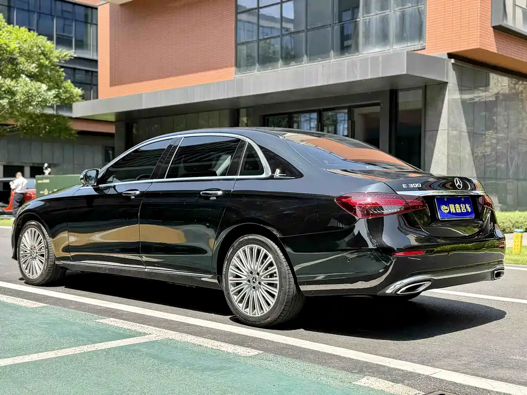 Mercedes-Benz E-Class 2022 E 300 L Sporty and Fashionable купить на сайте DeffCars