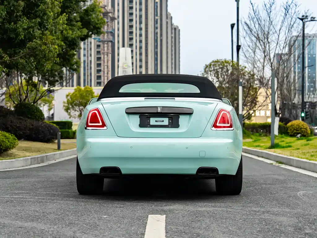 Yaoying 2018 6.6T Black Badge купить на сайте DeffCars