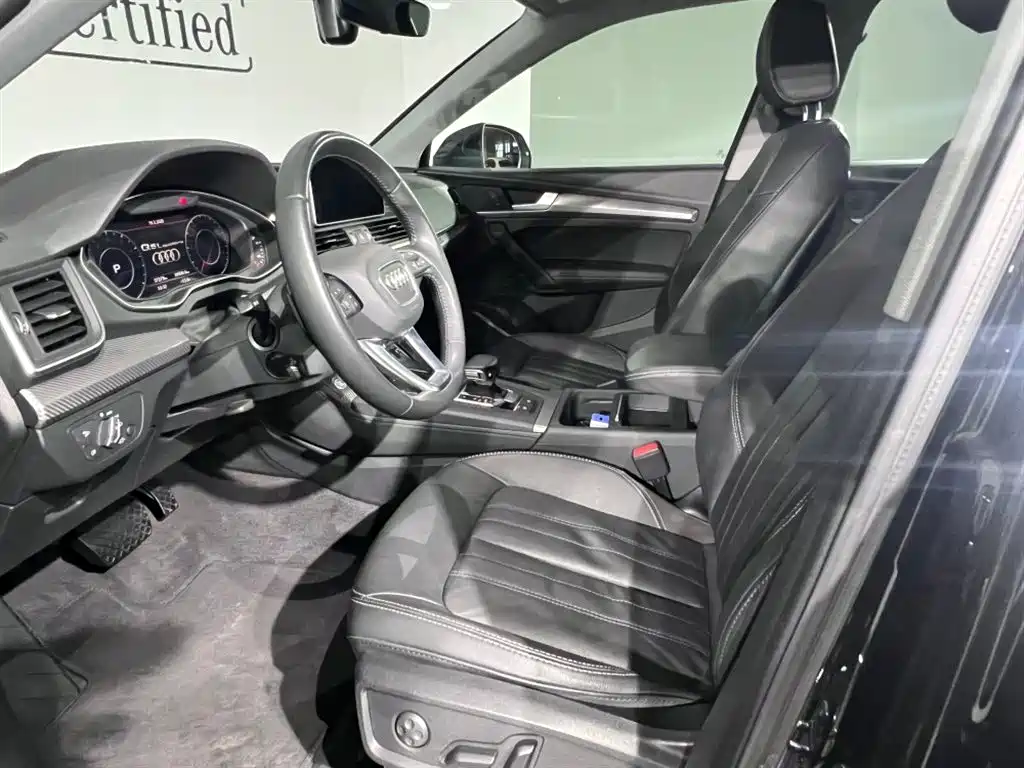 Audi Q5L 2020 45 TFSI exclusive fashion model купить на сайте DeffCars