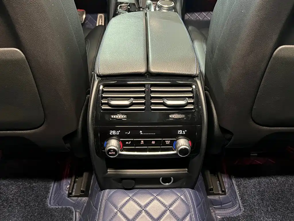 BMW 6 Series GT 2019 630i M Sports Package купить на сайте DeffCars