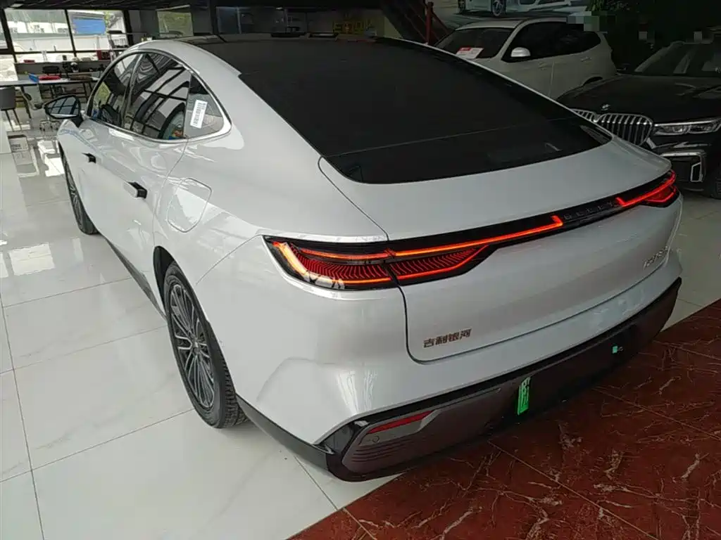 Galaxy Star 8 2025 130km EM-i Exclusive Edition купить на сайте DeffCars