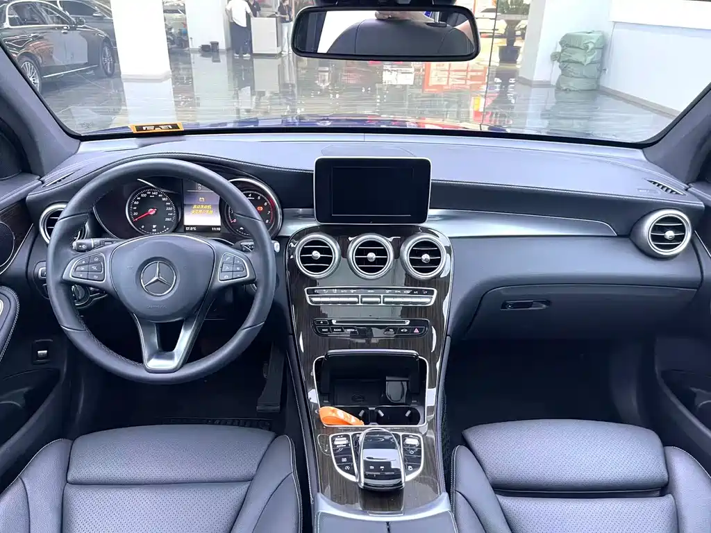 Mercedes-Benz GLC 2019 GLC 260 L 4MATIC luxury model купить на сайте DeffCars
