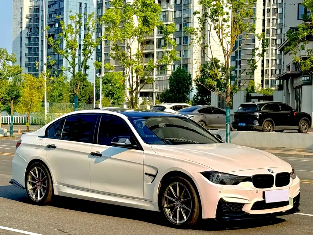 BMW 3 Series 2018 320Li Fashion Model купить на сайте DeffCars