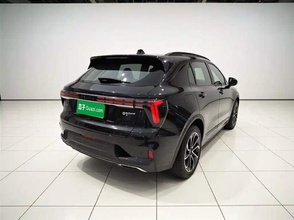 Lynk & Co 01 2023 1.5TD EM-F AM купить на сайте DeffCars