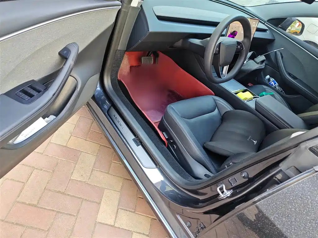 Model 3 2023 rear-wheel drive version купить на сайте DeffCars