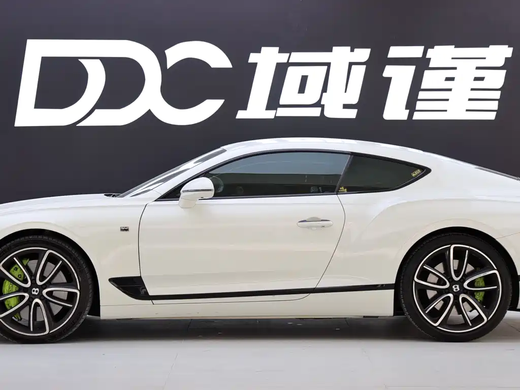 Continental 2020 4.0T GT V8 купить на сайте DeffCars