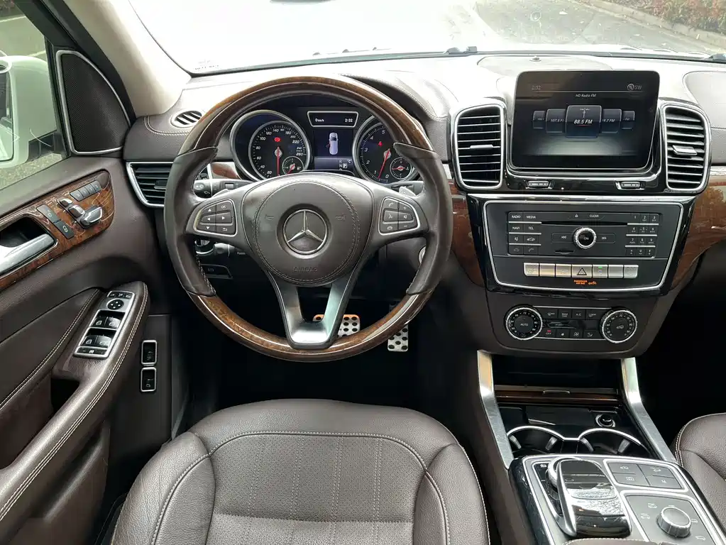 Mercedes-Benz GLS 2017 GLS 400 4MATIC fashion model купить на сайте DeffCars