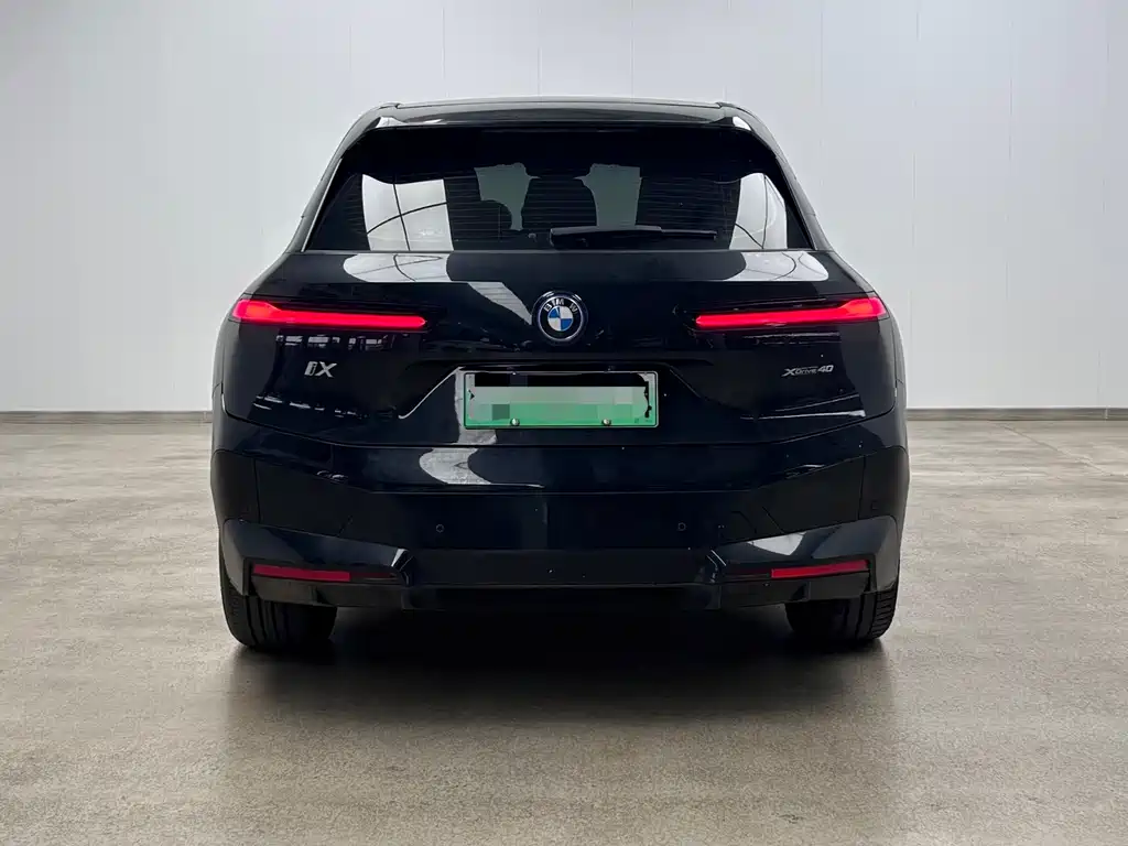BMW iX 2022 xDrive40 купить на сайте DeffCars
