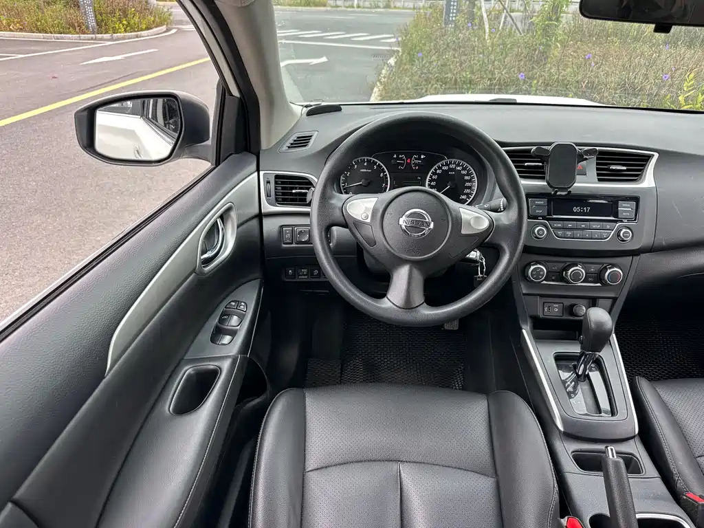 Sylphy 2021 Classic 1.6XE CVT Comfort Edition купить на сайте DeffCars