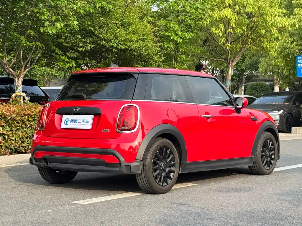 MINI 2022 1.5T ONE купить на сайте DeffCars