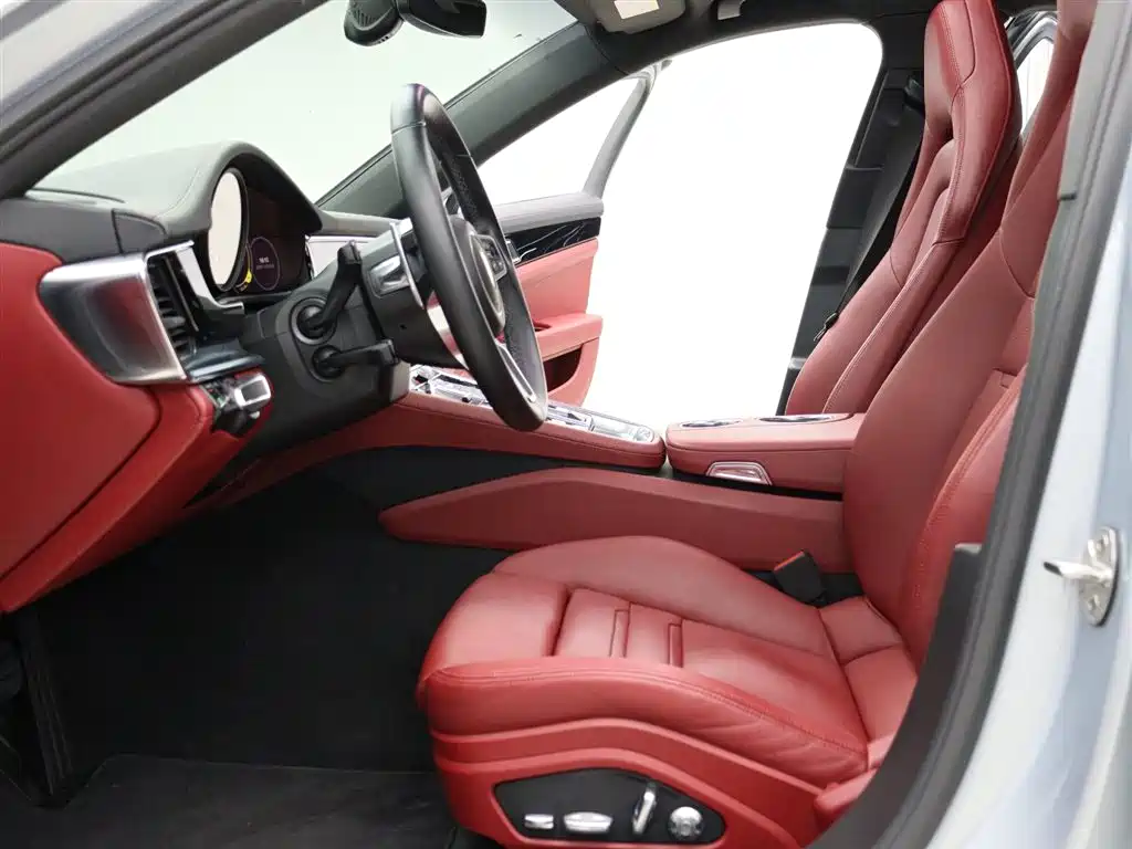 Panamera 2019 Panamera 4 Executive Extended Edition 2.9T купить на сайте DeffCars