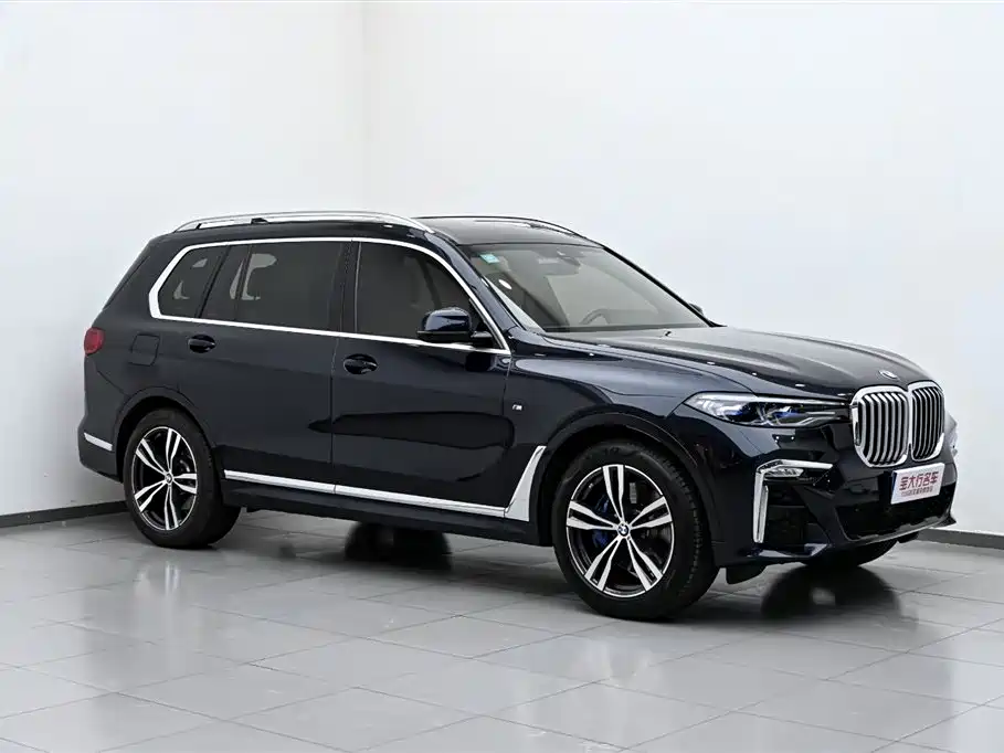 BMW X7 2022 xDrive40i Exclusive M Sports Package купить на сайте DeffCars