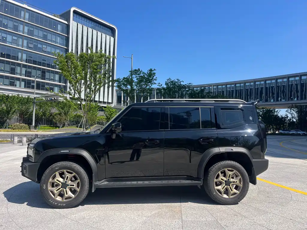 Jietu Traveler 2023 2.0T four-wheel drive crossover PRO купить на сайте DeffCars