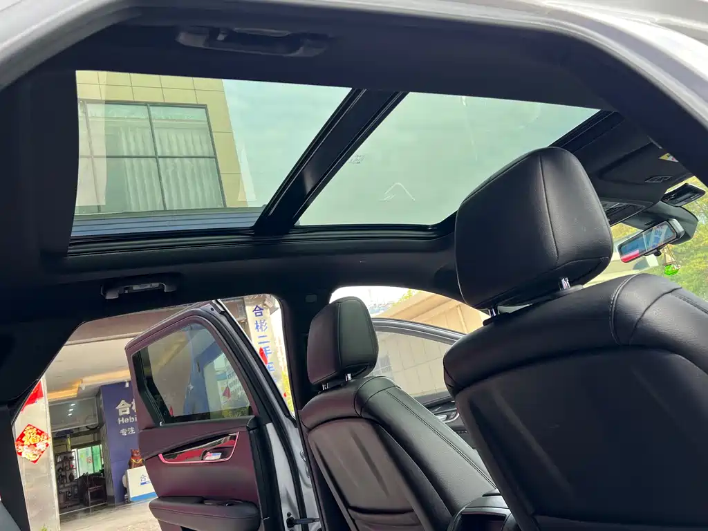 Cadillac XT5 2022 2.0T two-wheel drive luxury model купить на сайте DeffCars