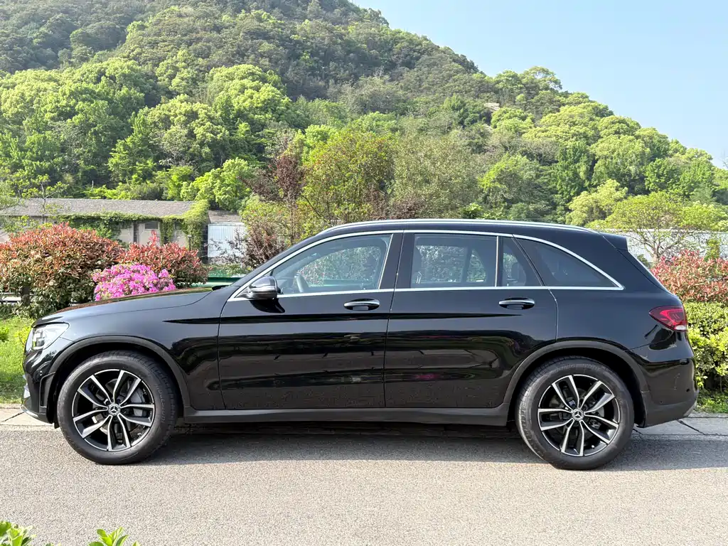 Mercedes-Benz GLC 2021 GLC 260 L 4MATIC luxury model купить на сайте DeffCars