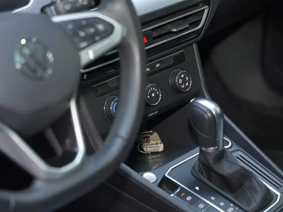 Lavida 2023 300TSI DSG Manyi Edition купить на сайте DeffCars