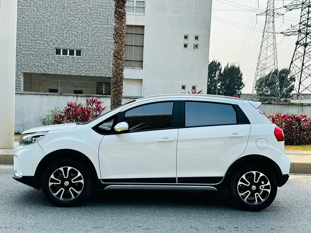 Vision X3 2017 1.5L Manual Elite купить на сайте DeffCars