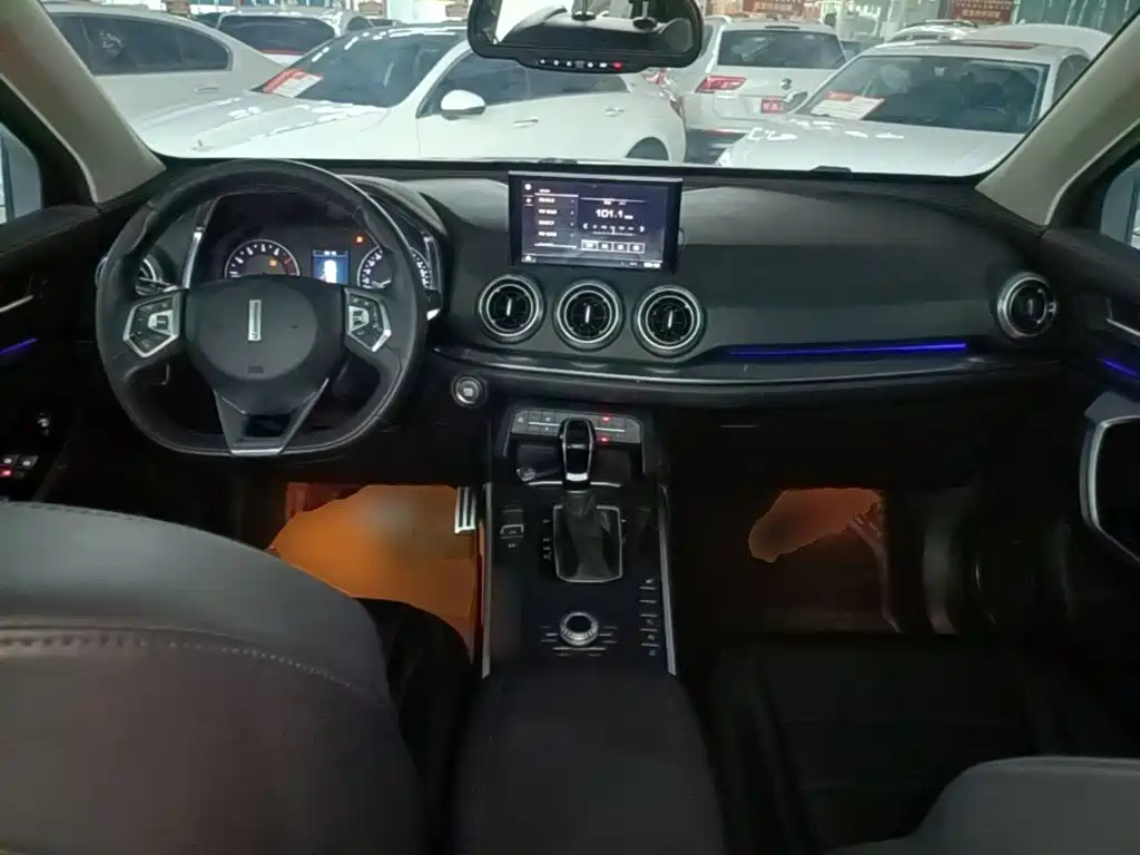 Wei brand VV5 2017 2.0T super luxury model купить на сайте DeffCars