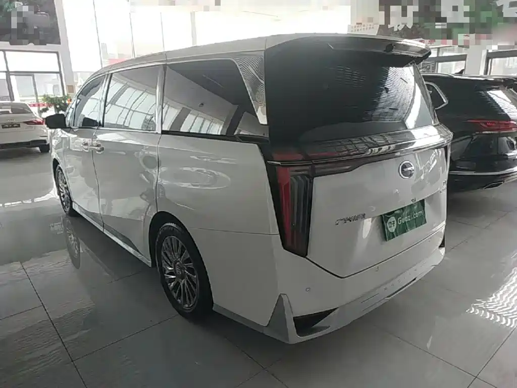 Trumpchi M8 2023 Grandmaster Series Dual Engine Royal Edition купить на сайте DeffCars