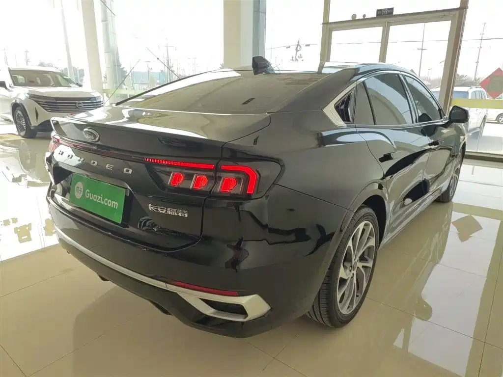 Mondeo 2022 facelift EcoBoost 245 Extreme купить на сайте DeffCars