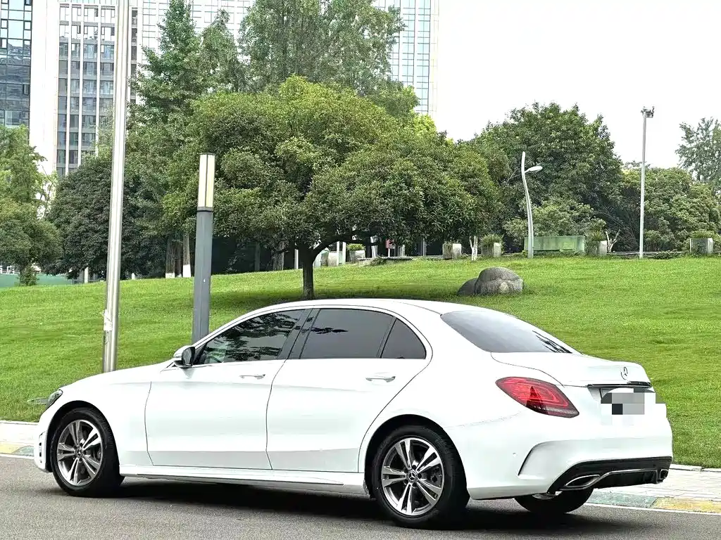 Mercedes-Benz C-Class 2020 C 200 L Fashionable Sports Edition купить на сайте DeffCars