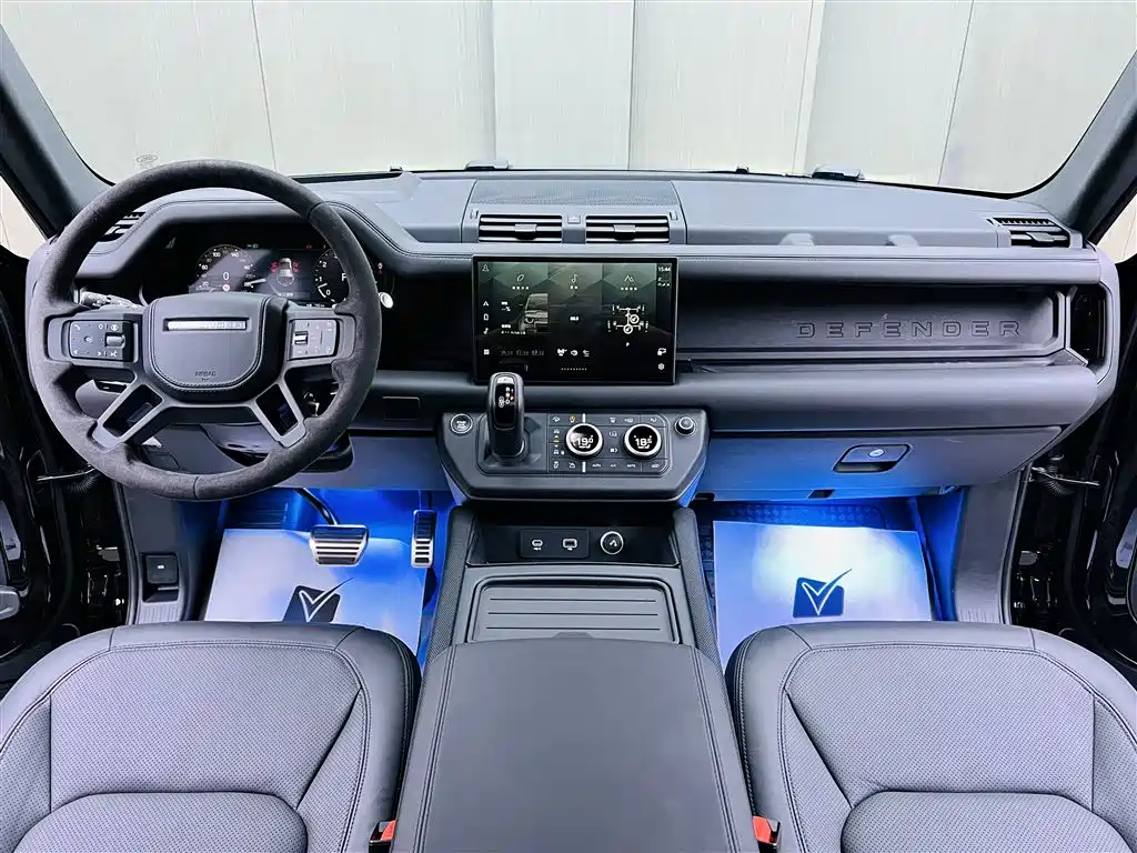 Land Rover Defender 2024 110 5.0T V8 купить на сайте DeffCars