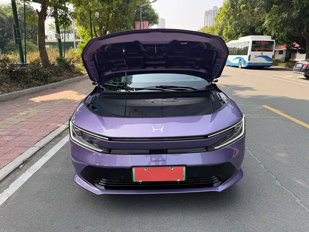 Guangqi Honda P7 2025 four-wheel drive long range Max купить на сайте DeffCars