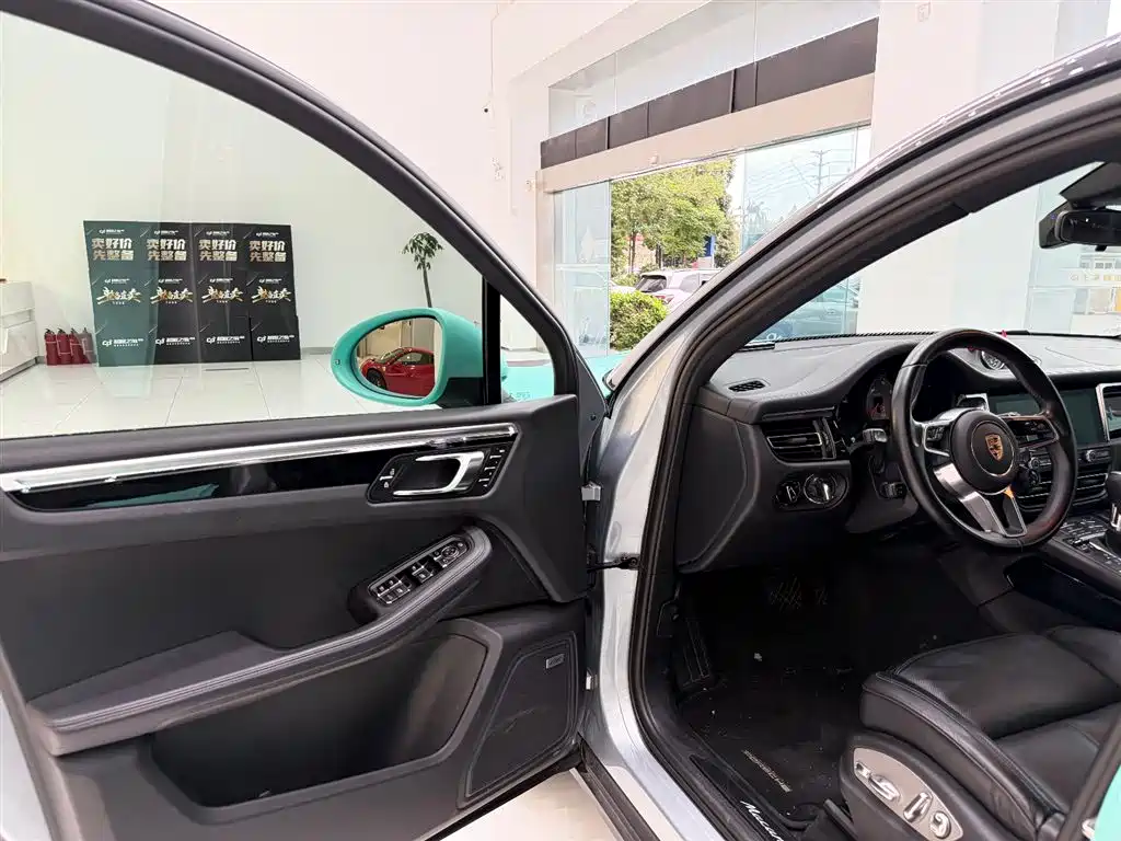 Macan 2021 Macan S 3.0T купить на сайте DeffCars