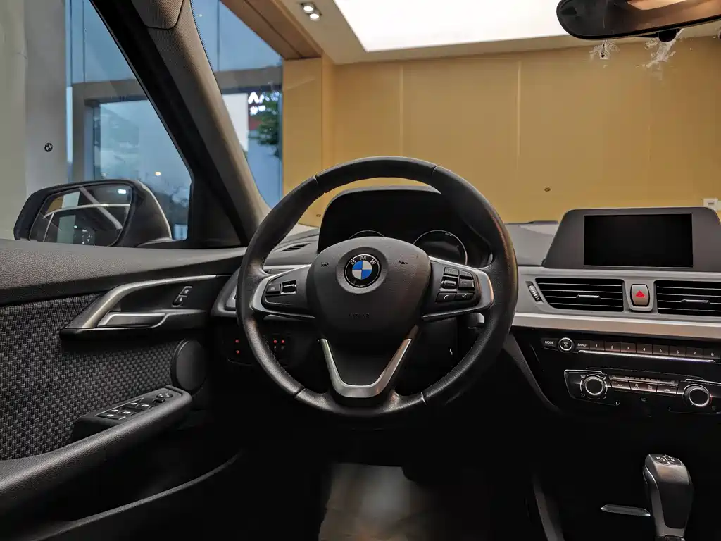 BMW 1 Series 2018 118i Fashion Model купить на сайте DeffCars