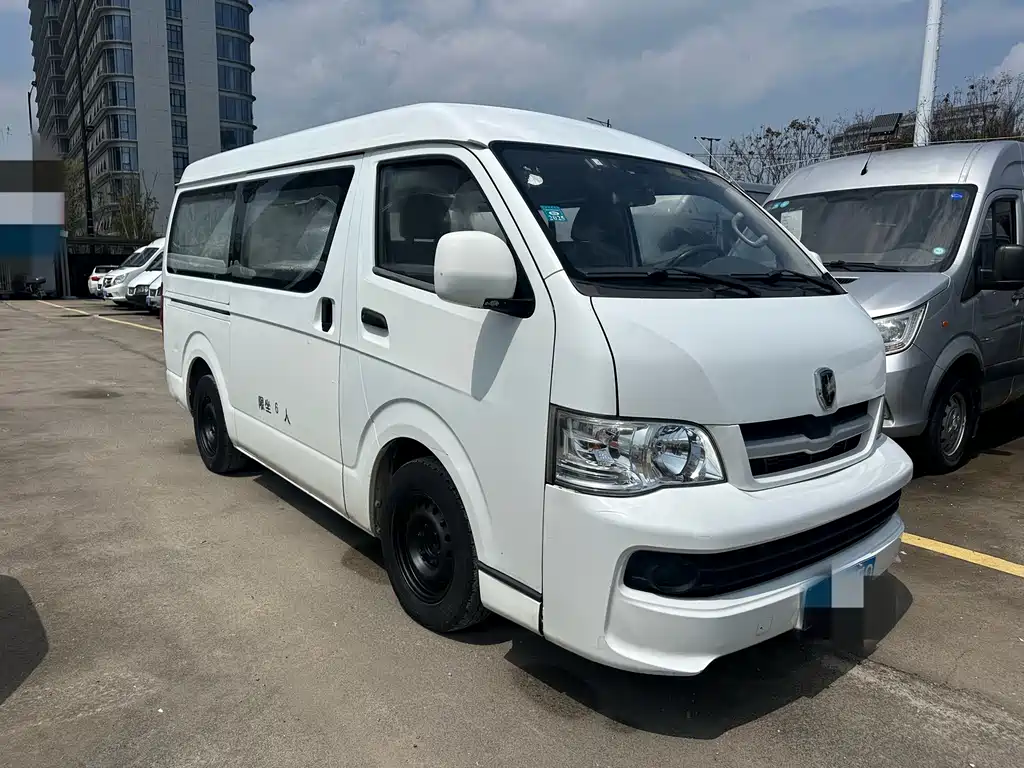 Jinbei Hiace 2016 2.0L luxury V19 купить на сайте DeffCars