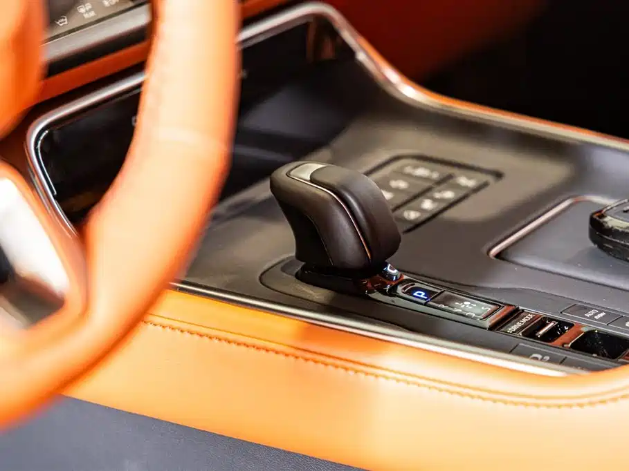 Shiji 2024 3.5L PHEV Basic Edition купить на сайте DeffCars