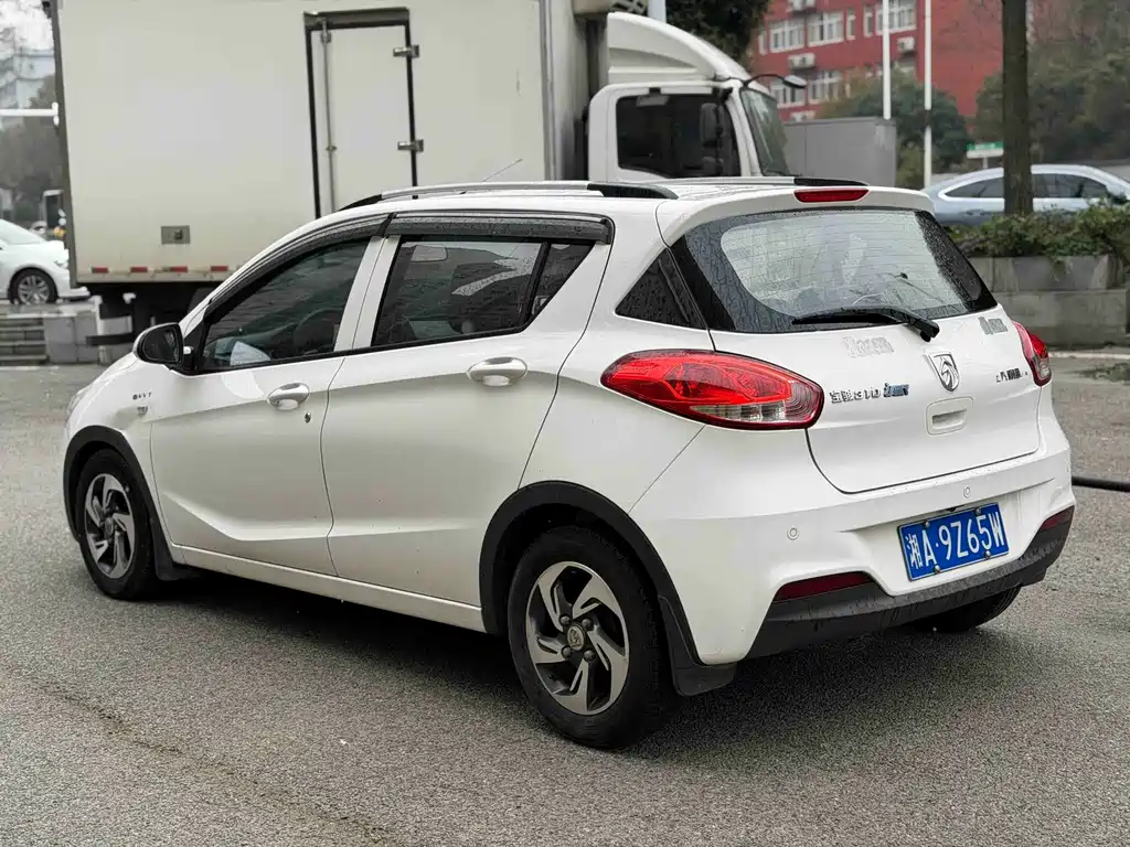 Baojun 310 2017 1.5L automatic fashion model купить на сайте DeffCars