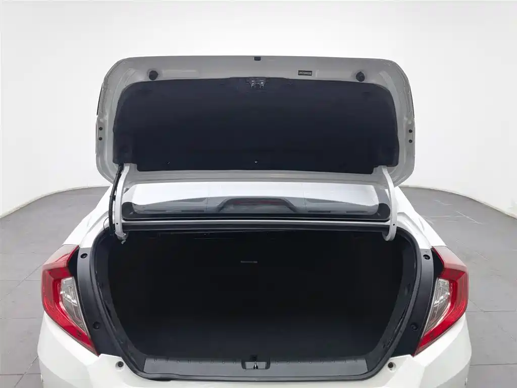 Civic 2016 180TURBO manual comfort version купить на сайте DeffCars