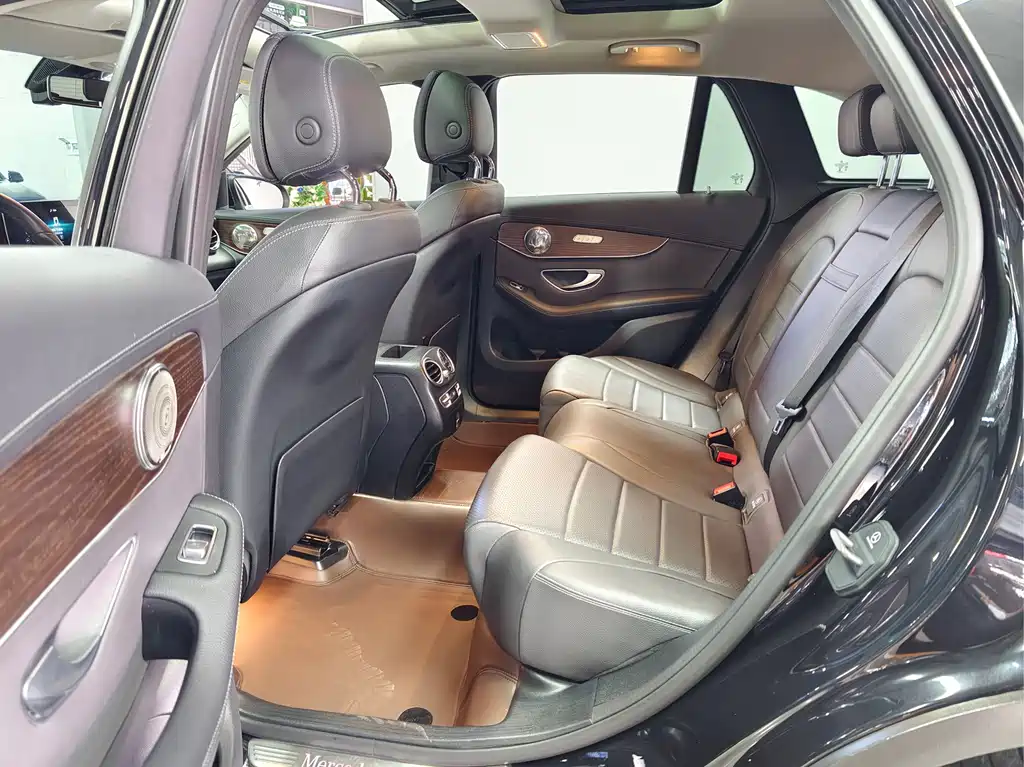 Mercedes-Benz GLC 2021 GLC 260 L 4MATIC luxury model купить на сайте DeffCars