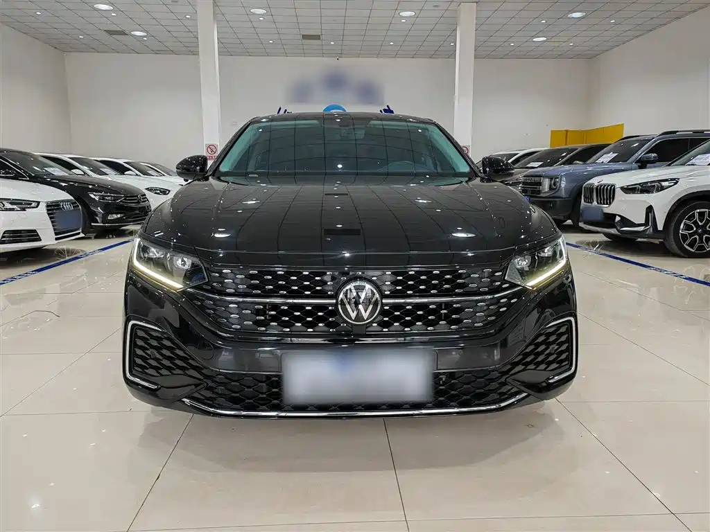 Passat 2023 facelift 330TSI Star Elite Edition купить на сайте DeffCars