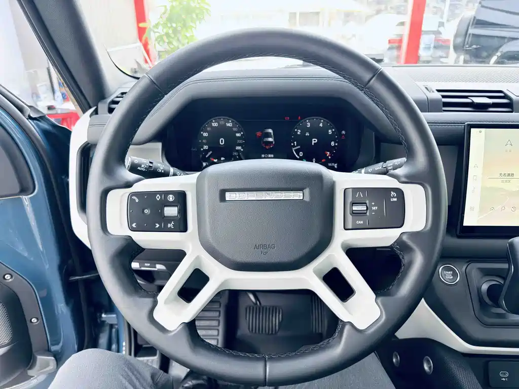 Land Rover Defender 2024 90 2.0T P300 S купить на сайте DeffCars