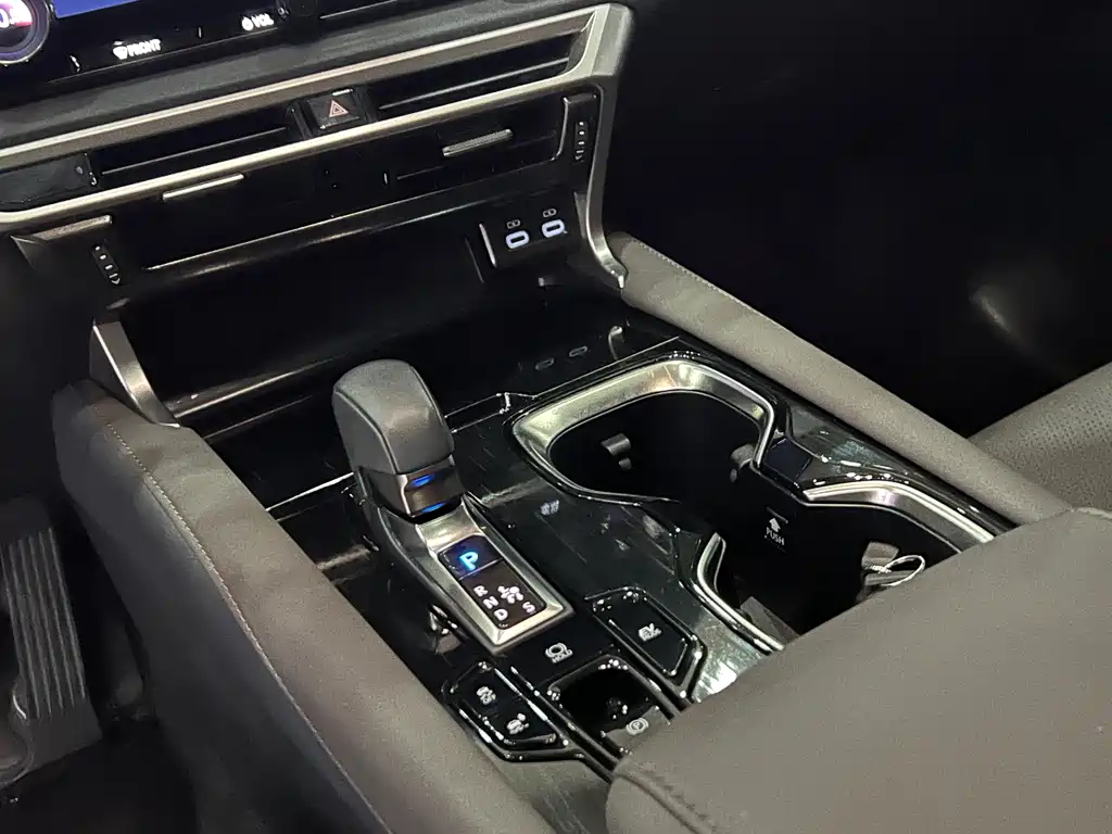Lexus RX 2023 350h four-wheel drive premium version купить на сайте DeffCars