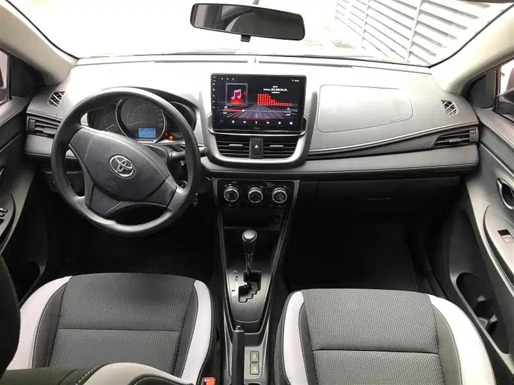 YARiS L Zhixuan 2021 1.5L CVT leading version купить на сайте DeffCars