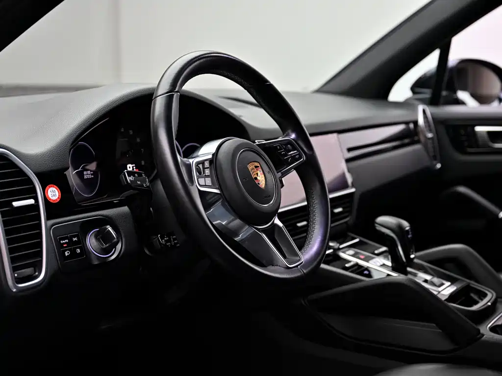 Cayenne 2018 Cayenne 3.0T купить на сайте DeffCars